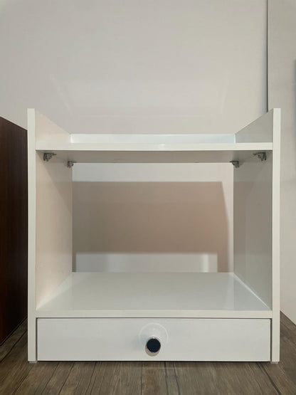 مرتب الأجهزة الكهرومنزلية + أيات ثلاثية للحائط مجانا